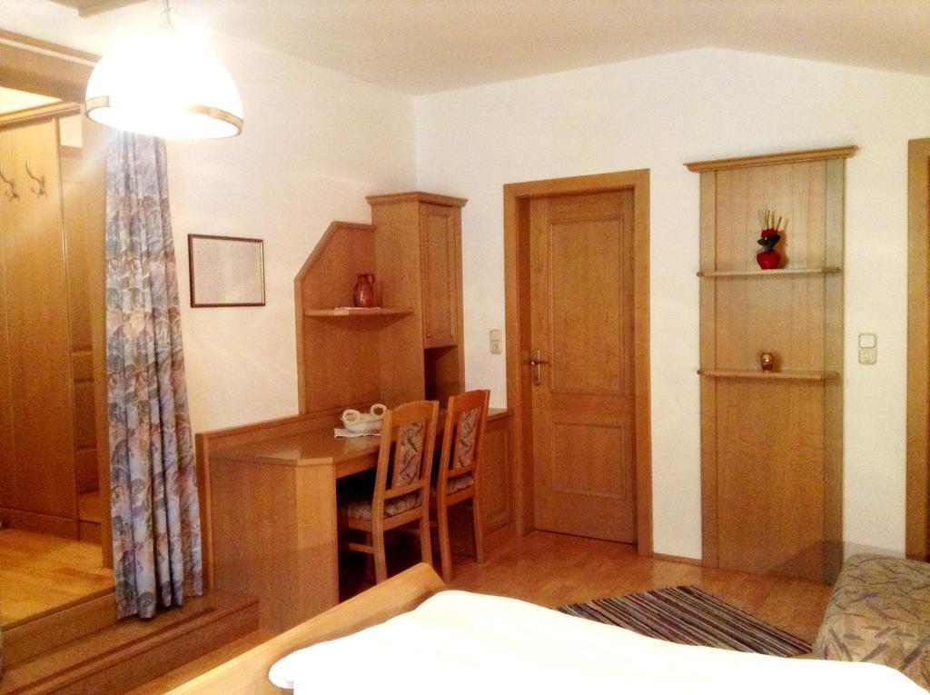 Hotel Gasthof Kaiserin Elisabeth à Steyrling Extérieur photo
